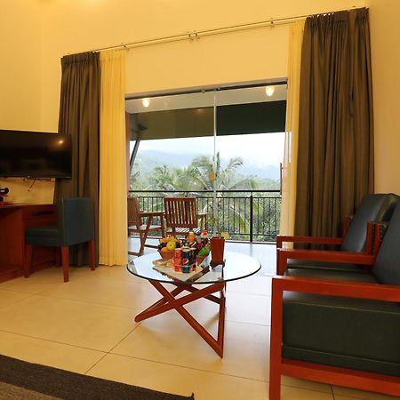 Petals Resorts Wayanad Tariyod Ngoại thất bức ảnh